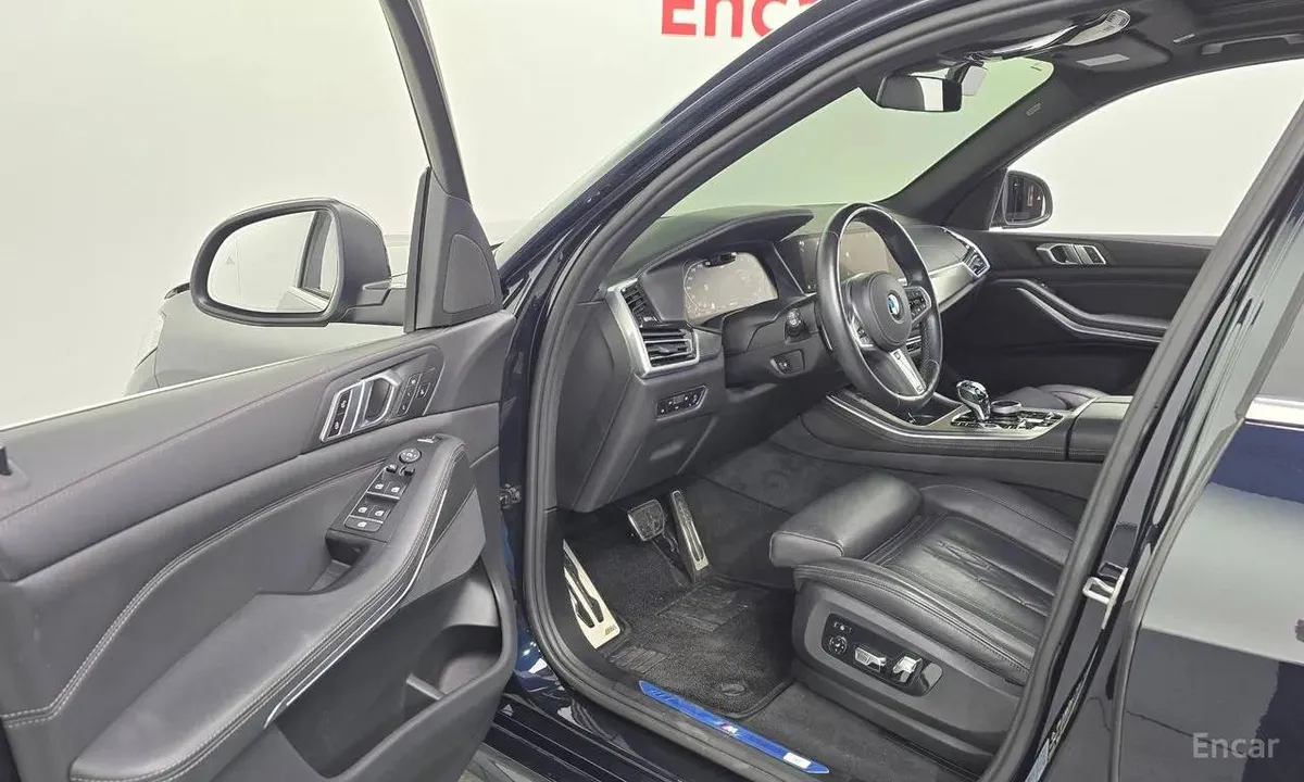 BMW X5 G05 XDRIVE40I M 2022