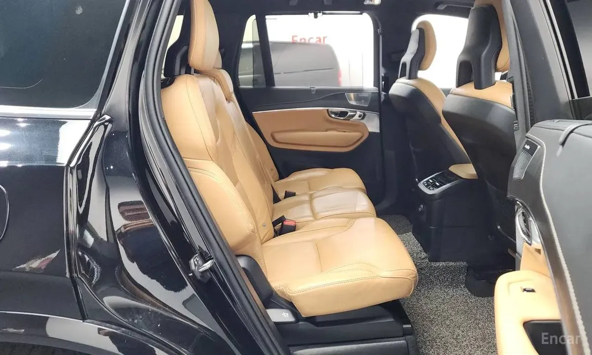 VOLVO XC90 T8 INSCRIPTION HYBRID 2022