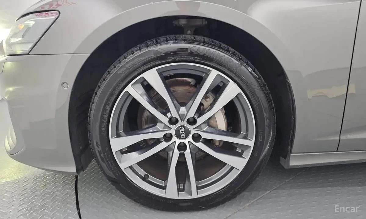 AUDI A6 PREMIUM 2023