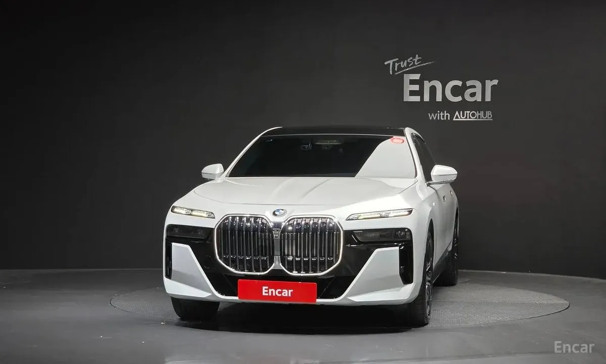 BMW 740I SDRIVE M SPORT 2023