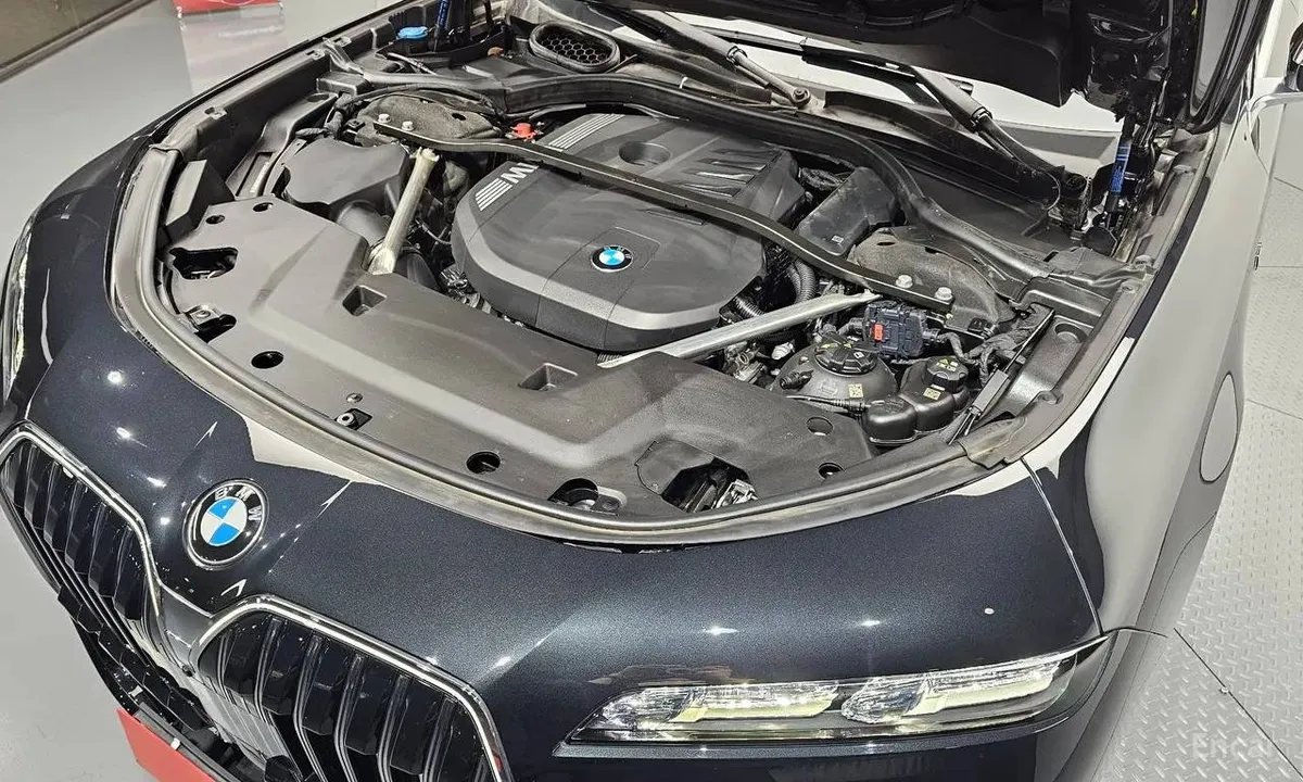 BMW 740I SDRIVE M SPORT 2023