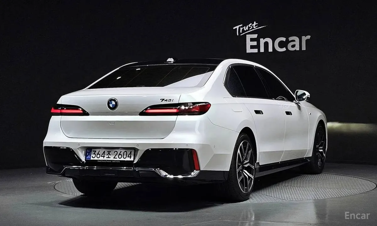 BMW 740I SDRIVE M SPORT 2022