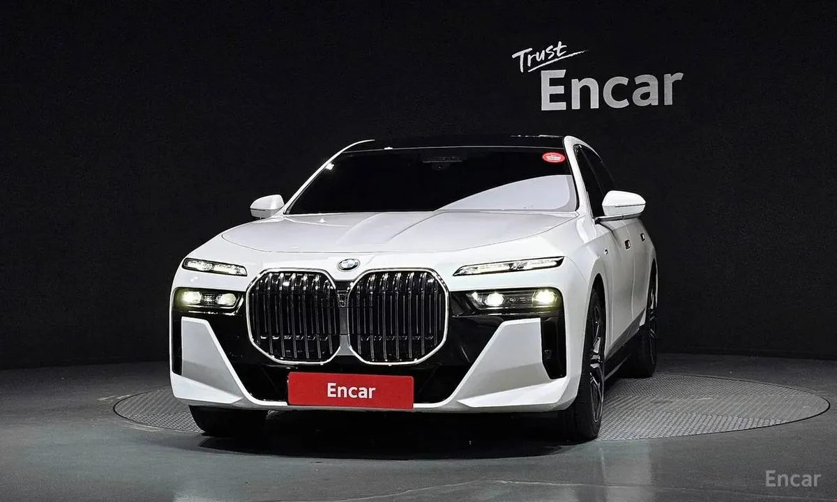 BMW 740I SDRIVE M SPORT 2022