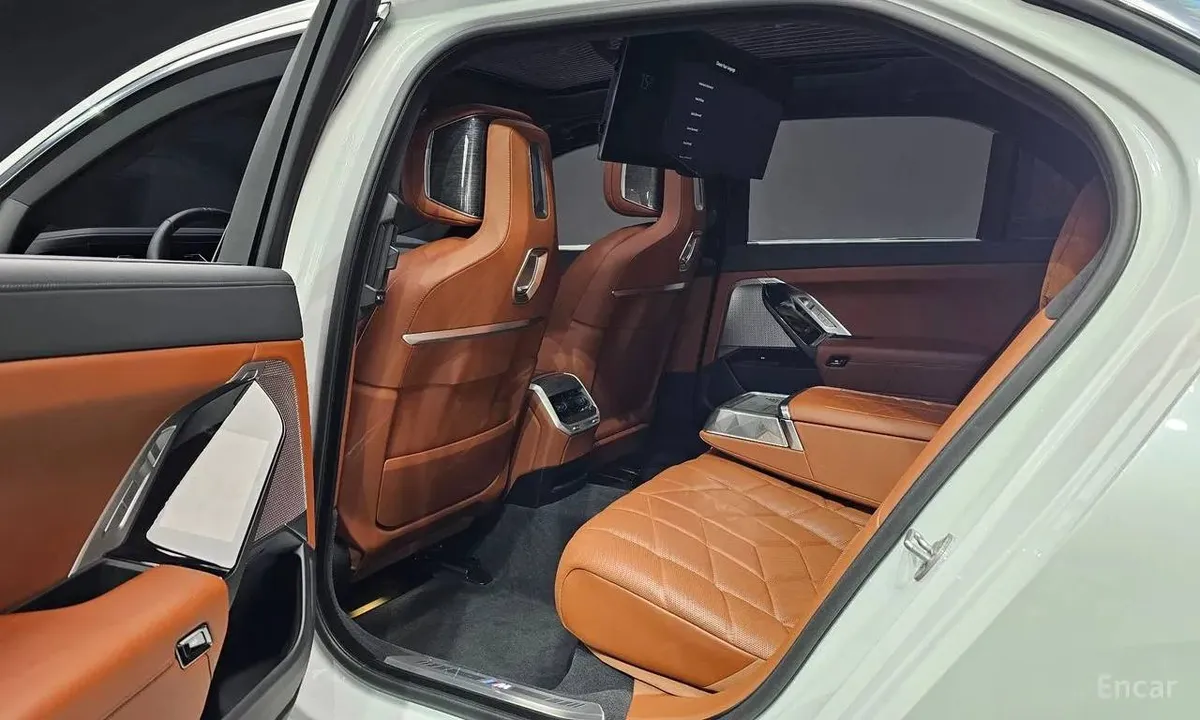 BMW 740I SDRIVE M SPORT 2022