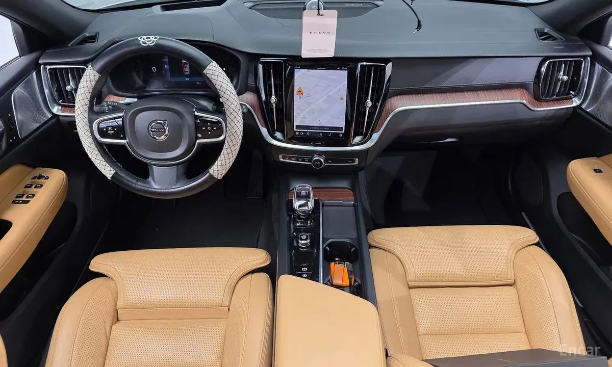 VOLVO V60 CROSS COUNTRY B5 2023