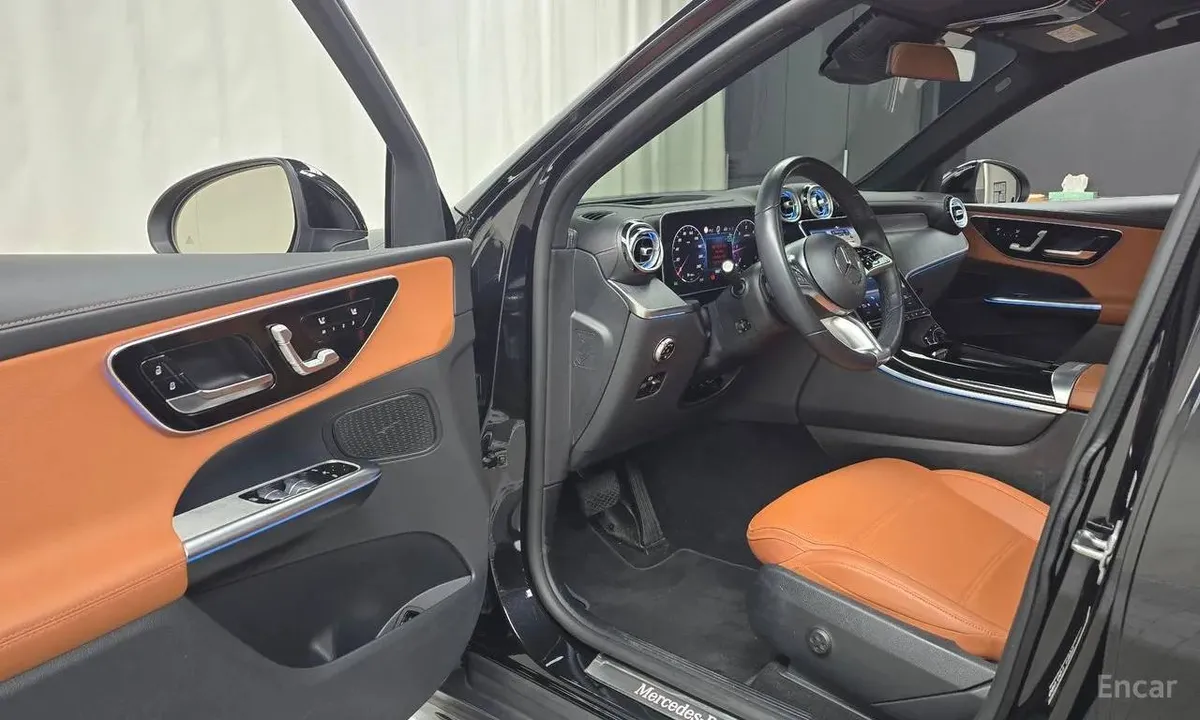 MERCEDES-BENZ GLC220D 4MATIC 2023
