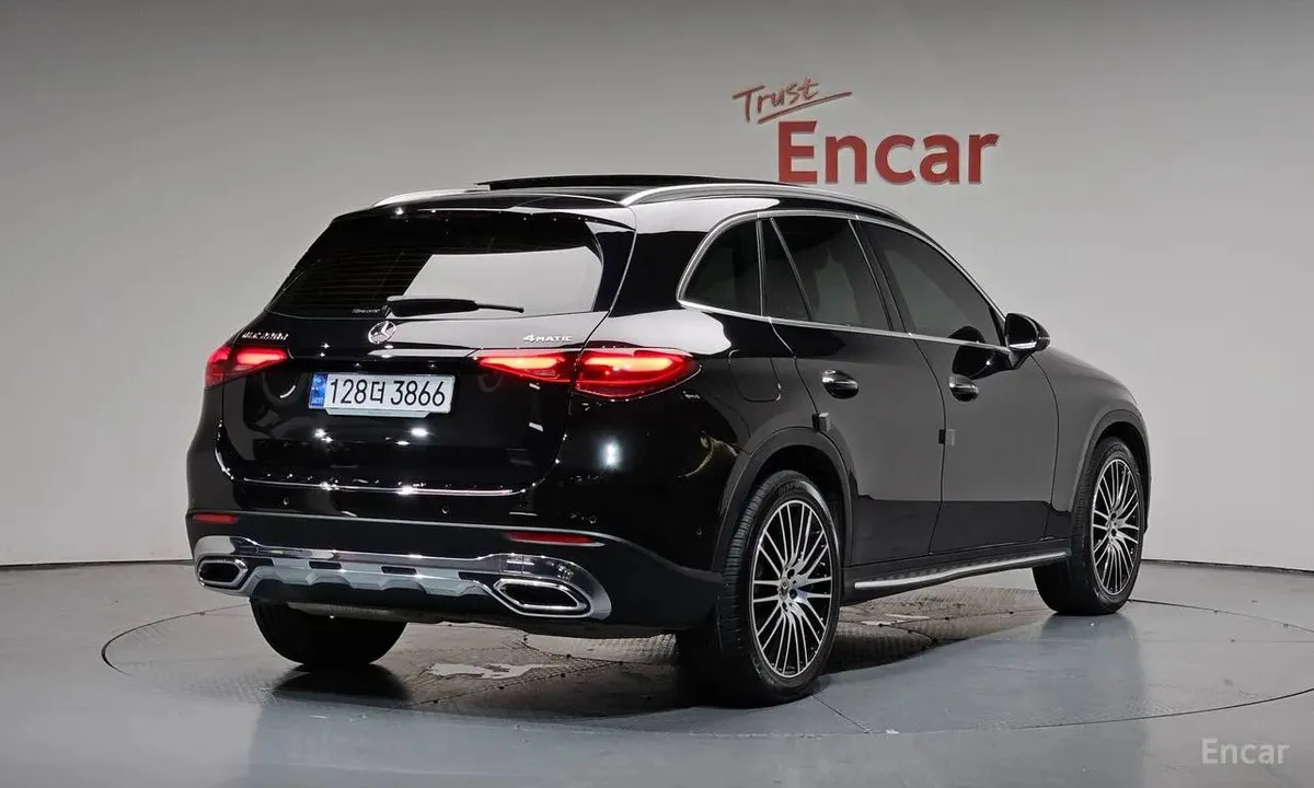 MERCEDES-BENZ GLC220D 4MATIC 2023
