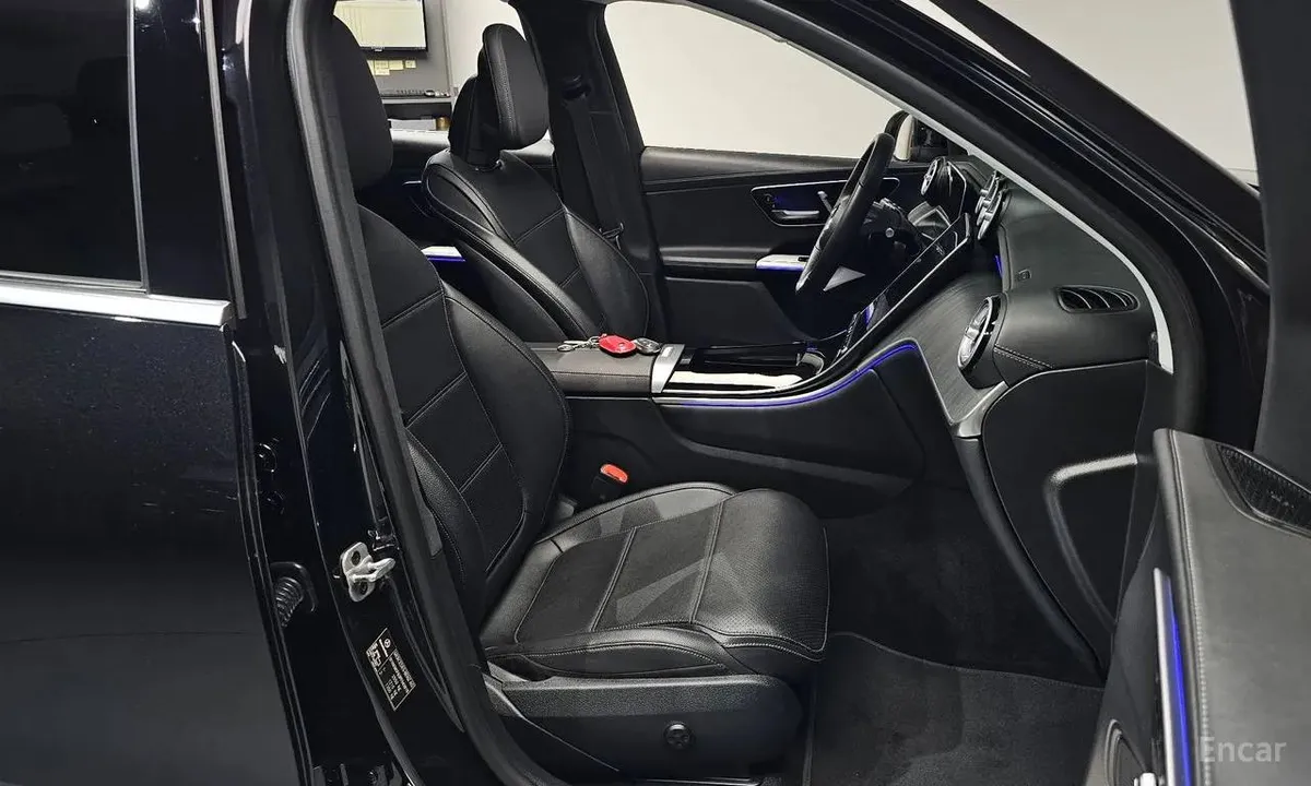MERCEDES-BENZ GLC220D 4MATIC 2023