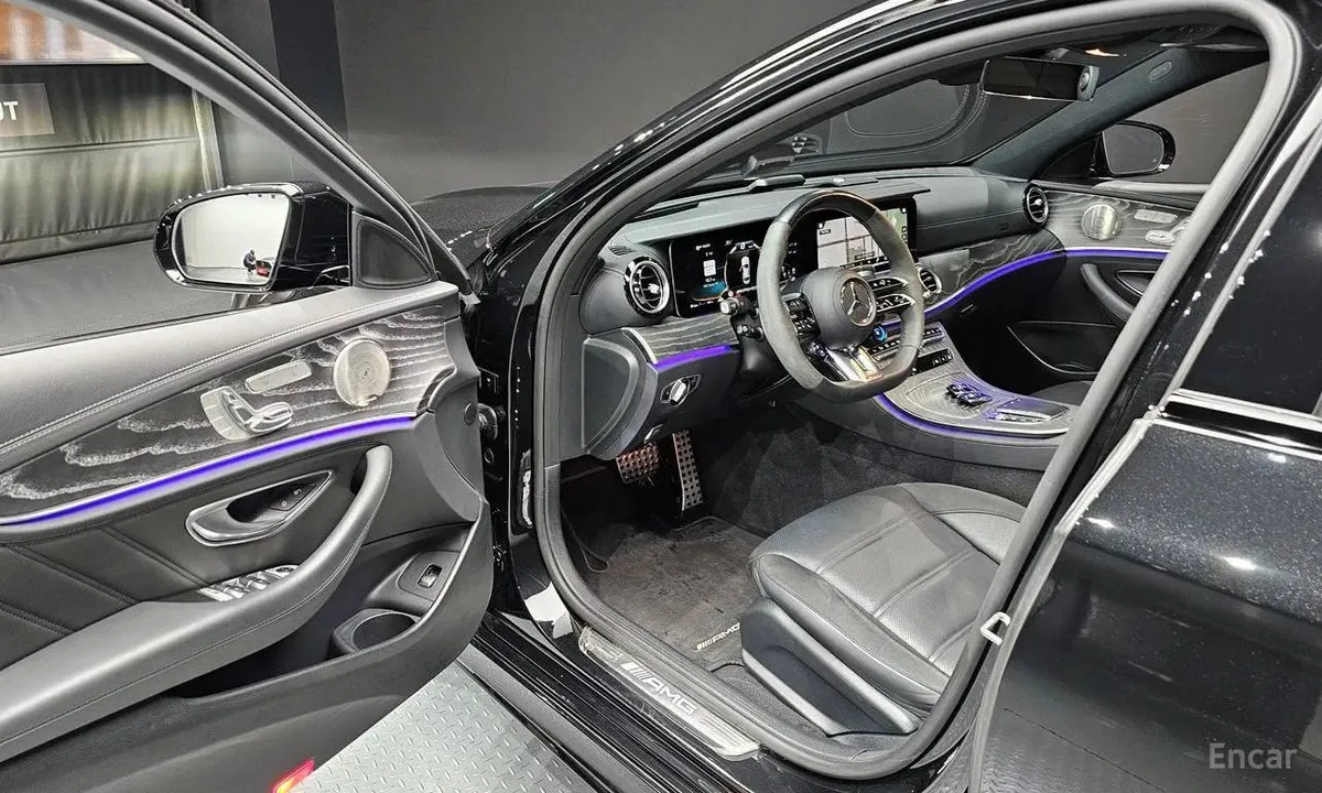 MERCEDES-BENZ E53 AMG 4MATIC 2023