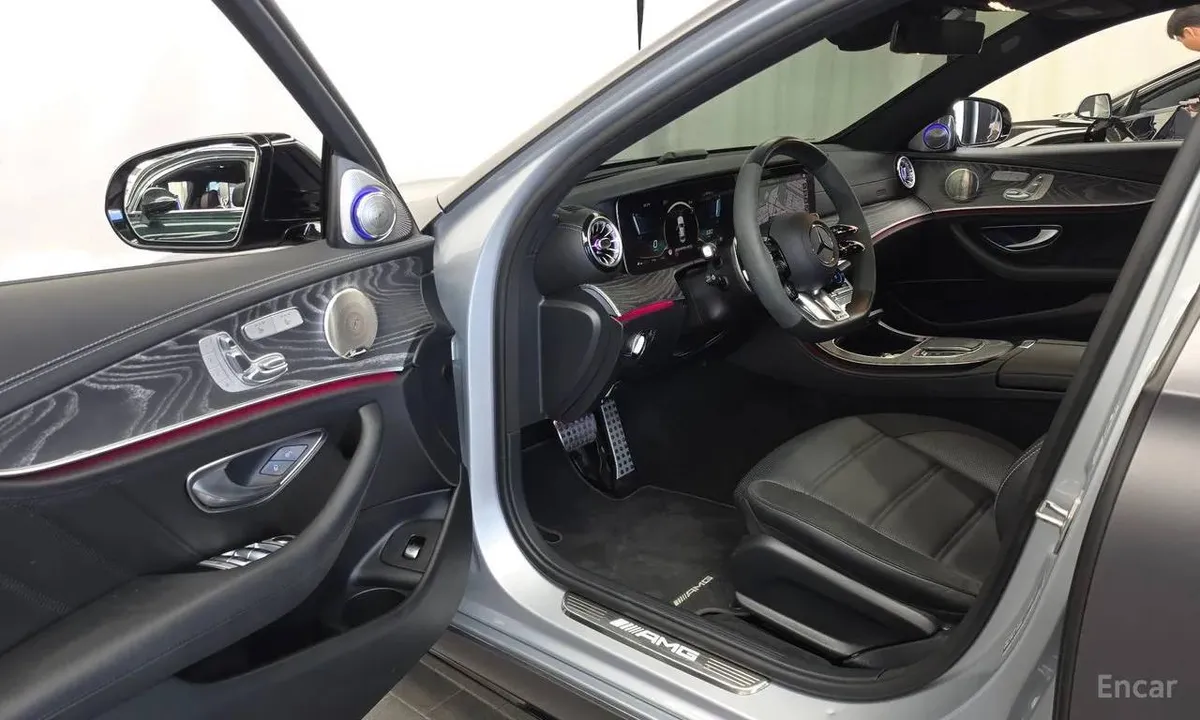 MERCEDES-BENZ E53 AMG 4MATIC 2023