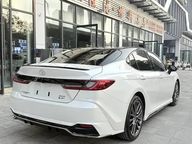 TOYOTA CAMRY HYBRID 2024