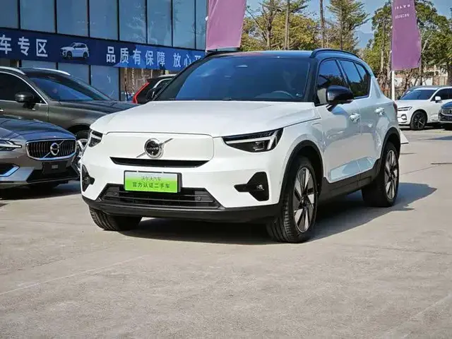 VOLVO XC40 PRO EV 2023