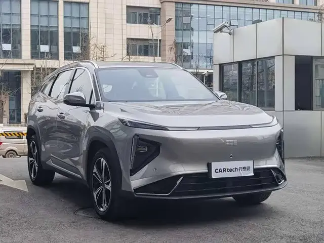 GEELY GALAXY L7 2025