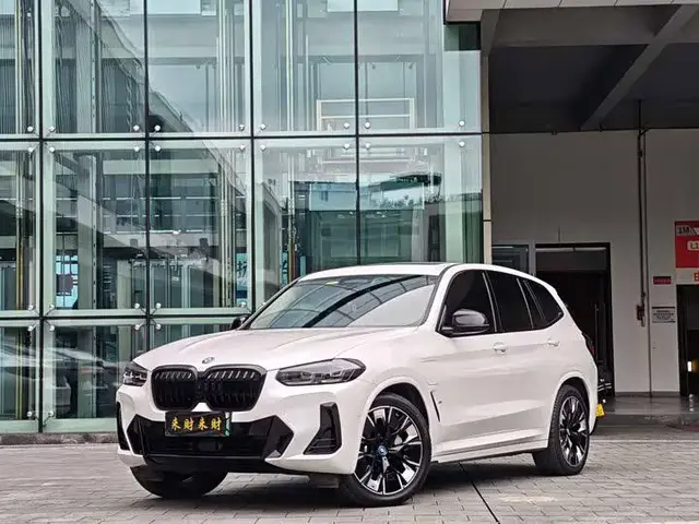 BMW IX3 2024