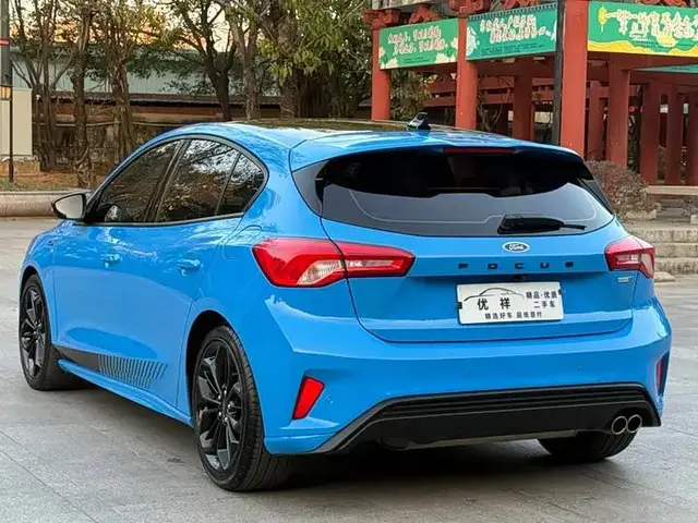 FORD FOCUS STLINE 2022