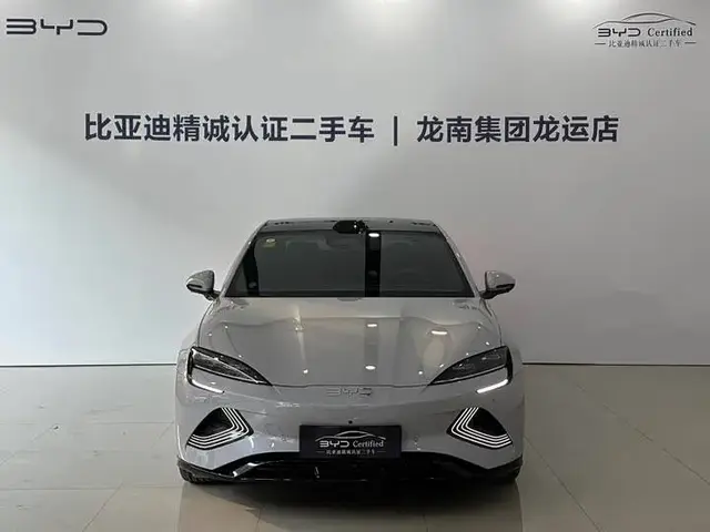 BYD SEAL 650 2025