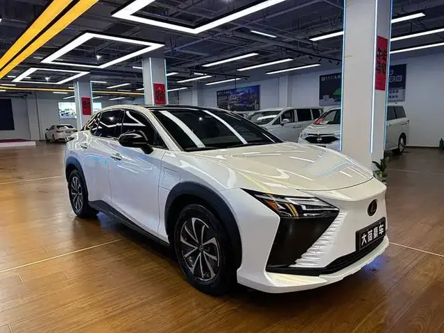 LEXUS RZ 450E AWD 2024