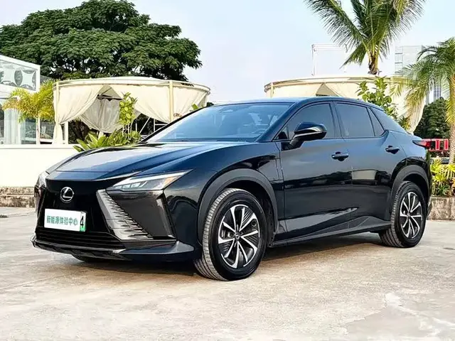 LEXUS RZ 450E AWD 2024