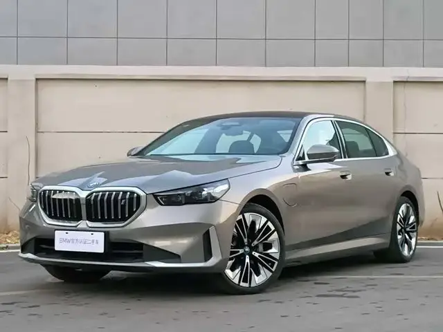 BMW I5 EDRIVE 35L 2025
