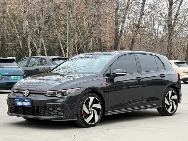 VOLKSWAGEN GOLF GTI 2022