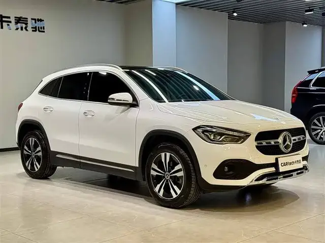 MERCEDES-BENZ GLA 220 2022