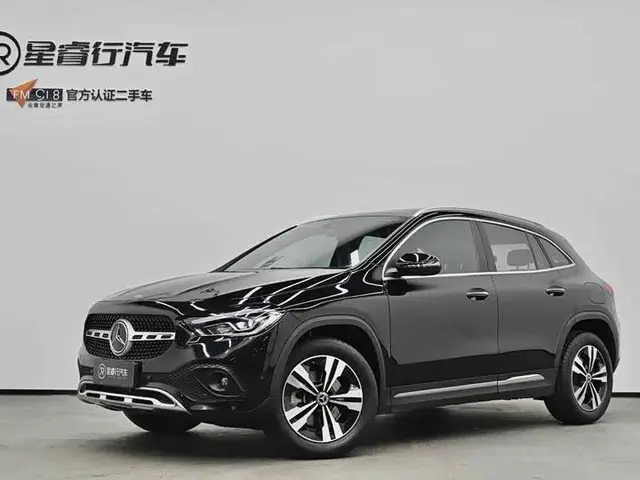 MERCEDES-BENZ GLA 220 2023