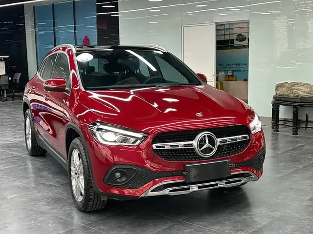 MERCEDES-BENZ GLA 200 2022