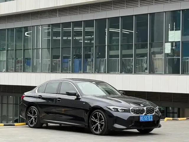 BMW 325I M-SPORT 2023