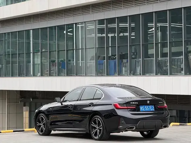 BMW 325I M-SPORT 2023