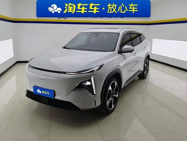 GEELY GALAXY L7 2024