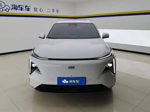 GEELY GALAXY L7 2024