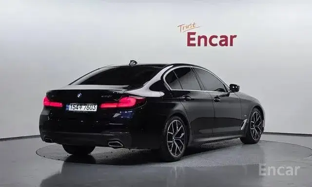 BMW 530I X-DRIVE M-SPORT 2023