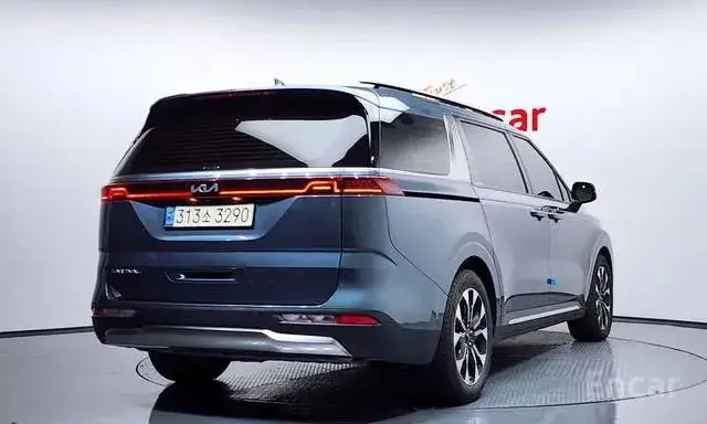 KIA CARNIVAL 2022
