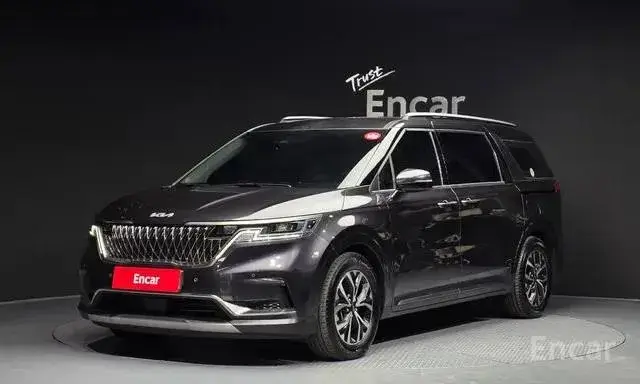 KIA CARNIVAL 2023