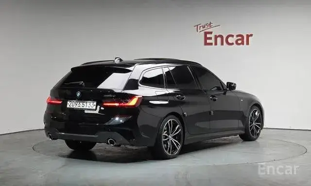 BMW 320D TOURING M-SPORT 2022