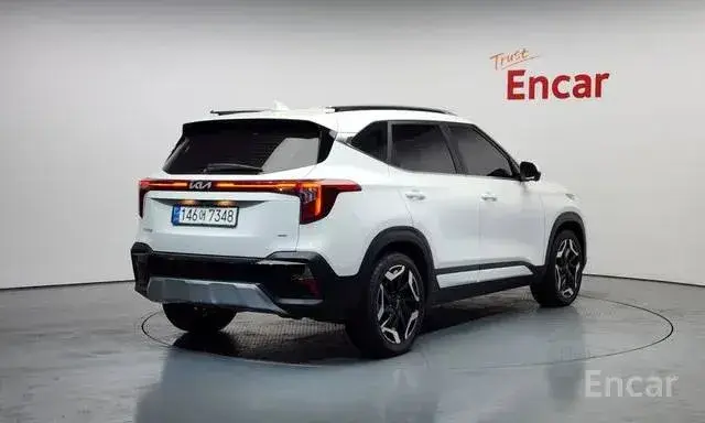 KIA SELTOS AWD SIGNATURE 2022