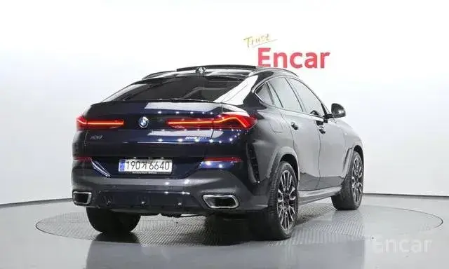 BMW X6 XDRIVE40I M SPORT 2023