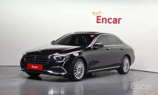 MERCEDES-BENZ E250 2022