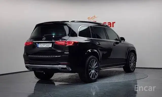 MERCEDES-BENZ GLS 400D 4MATIC 2023