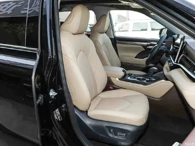 TOYOTA HIGHLANDER 380T 4WD 2026