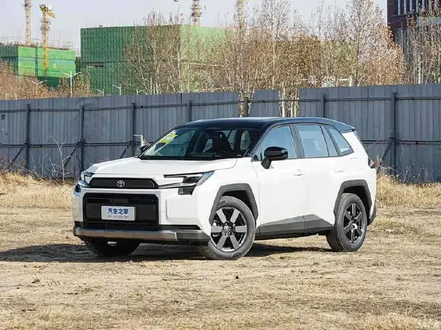 TOYOTA RAV 4 4WD LUXURY 2026