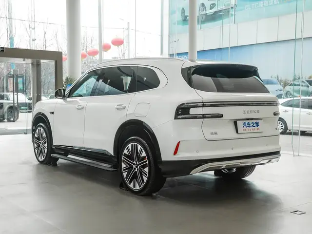 ZEEKR 8X KWH 8X ULTRA 55 KWH 2026