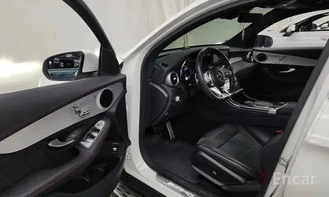 MERCEDES-BENZ GLC43 4MATIC COUPE 2023