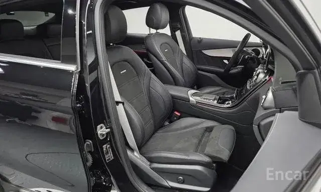 MERCEDES-BENZ GLC63S 4MATIC 2023