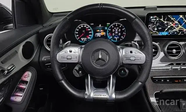 MERCEDES-BENZ GLC63S 4MATIC 2023