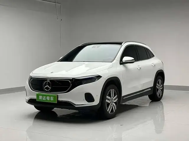 MERCEDES-BENZ EQA260 2023