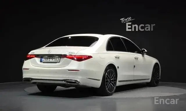 MERCEDES-BENZ S580L 4MATIC 2023
