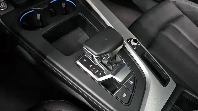 AUDI A4 40TFSI 2023