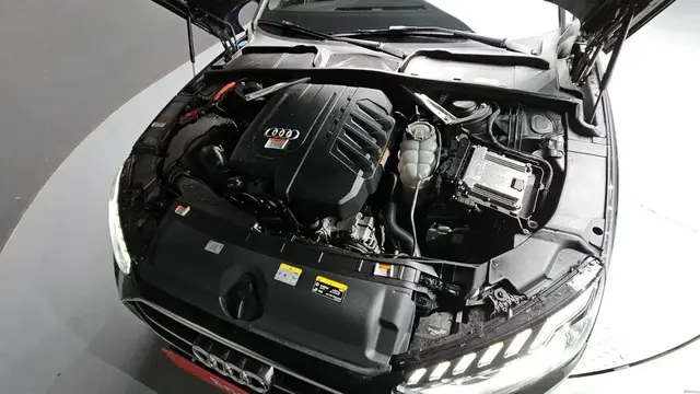 AUDI A4 40TFSI 2023