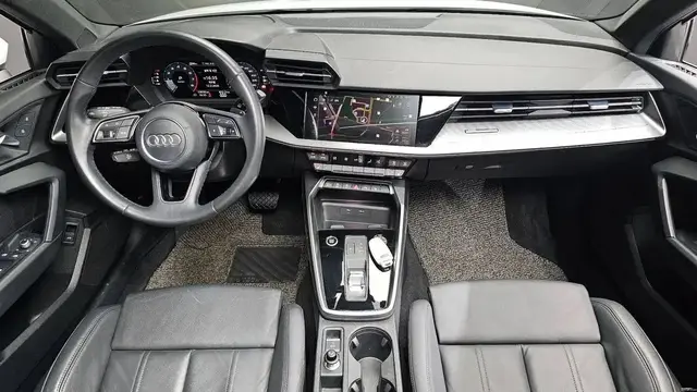 AUDI A3 40TFSI 2023